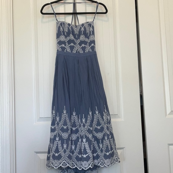 Kendall and Kylie Dress - Picture 8 of 8